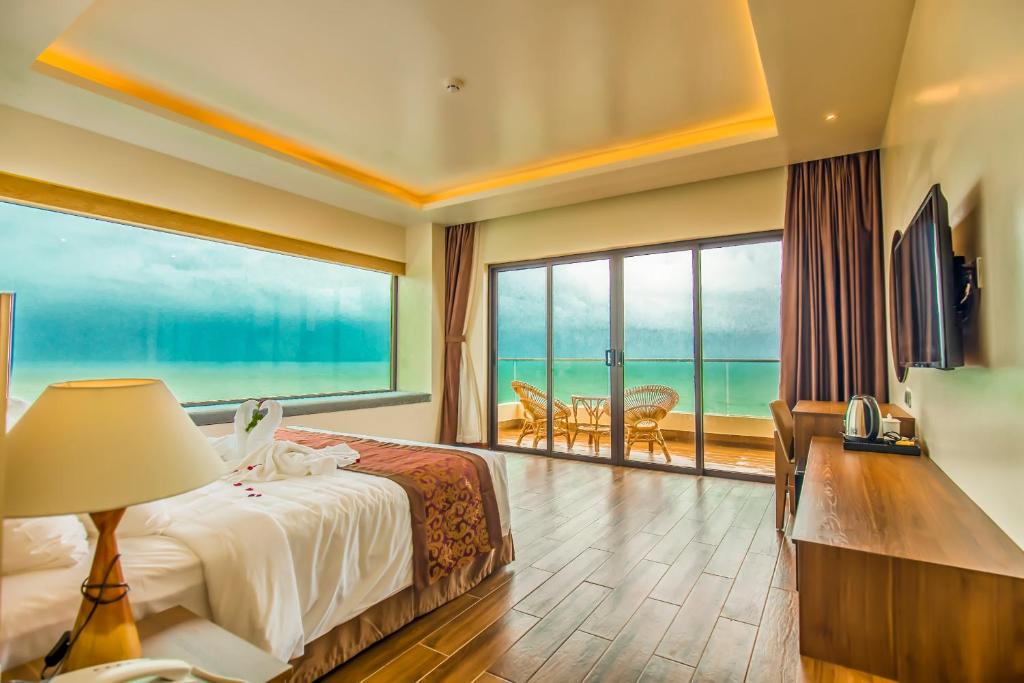 Coral Bay Hotel & Resort Phú Quốc 