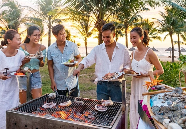 Dạ tiệc BBQ tại Vinpearl Safari Phú Quốc giữa rừng xanh